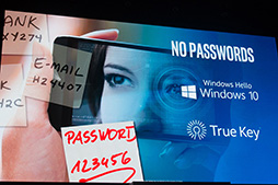 ���������꡼ No.014�Υ���ͥ������ / ��COMPUTEX�ϥ磻��쥹���Ѥؤμ���Ȥߤ����Skylake�����AiO�ޤǡ�¿�������꤬���줿Intel��Ĵ�ֱ��ݡ���