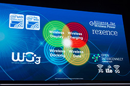 ���������꡼ No.017�Υ���ͥ������ / ��COMPUTEX�ϥ磻��쥹���Ѥؤμ���Ȥߤ����Skylake�����AiO�ޤǡ�¿�������꤬���줿Intel��Ĵ�ֱ��ݡ���