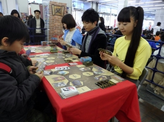 画像ギャラリー No.007のサムネイル画像 / 連休中に開催された「ヴァンガード」「バディファイト」イベントのレポートが公開