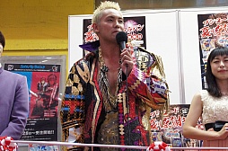 画像ギャラリー No.007のサムネイル画像 / 「ブシロード夏の感謝キャラバン」開幕式をレポート。石井マークさんやオカダ・カズチカ選手など,各タイトルの“代表”が勢揃い