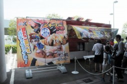 画像ギャラリー No.008のサムネイル画像 / 「ブシロード10周年祭」は大盛況のうちに終幕。多数の来場者がカードファイトや展示を楽しんだ会場の模様やステージイベントをレポート