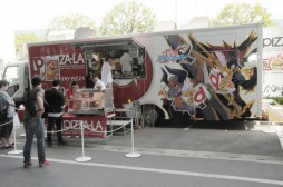 画像ギャラリー No.009のサムネイル画像 / 「ブシロード10周年祭」は大盛況のうちに終幕。多数の来場者がカードファイトや展示を楽しんだ会場の模様やステージイベントをレポート