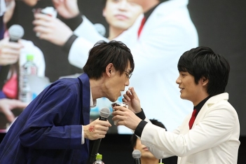 画像ギャラリー No.005のサムネイル画像 / 「カードファイト!! ヴァンガードG」のファイターズコレクション2017が本日発売