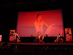 画像ギャラリー No.002のサムネイル画像 / 「戦国無双10周年発表会」の模様をレポート。オリジナルアニメーション「戦国無双SP 真田の章」の制作や,黒夢との楽曲タイアップなどが発表