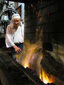 画像ギャラリー No.043のサムネイル画像 / 「戦国無双10周年発表会」の模様をレポート。オリジナルアニメーション「戦国無双SP 真田の章」の制作や,黒夢との楽曲タイアップなどが発表