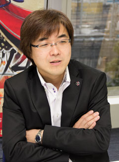 画像集#007のサムネイル/「戦国無双4」発売記念インタビュー。10周年記念タイトルとして制作されたナンバリング第4作にはどんな思いが込められているのか,鯉沼久史氏と三枝 修氏に聞いてみた