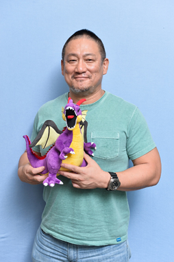 画像ギャラリー No.001のサムネイル画像 / 負けたら即引退!「DQMSL」DDT高木社長vs.男色ディーノ選手――こいつら戦いながら新バージョン6を紹介してやがる……!