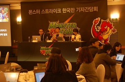 画像集#002のサムネイル/「モンスターストライク」プロデューサーの木村弘毅氏がソウルで発表会に出席。11月中旬の韓国版リリースに先駆けて事前登録受付がスタート