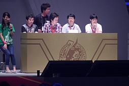 画像ギャラリー No.009のサムネイル画像 / 逆転に次ぐ逆転で白熱した「モンストグランプリ2015」をレポート。「モンスターストライク」のNo.1チームは誰の手に?