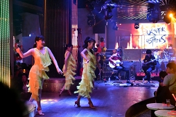 画像ギャラリー No.008のサムネイル画像 / 新感覚音楽イベント「MONST NIGHT for MONPASS」のオフィシャルレポートを公開