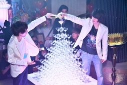 画像ギャラリー No.010のサムネイル画像 / 新感覚音楽イベント「MONST NIGHT for MONPASS」のオフィシャルレポートを公開