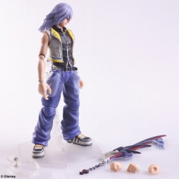 画像ギャラリー No.010のサムネイル画像 / ソラのハロウィンタウンバージョンとリクがPLAY ARTS改で登場。予約受付を開始