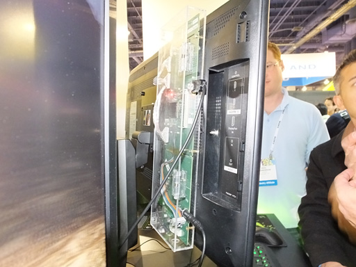 ���������꡼ No.003�Υ���ͥ������ / ��CES 2014��4K�Ǥ�G-SYNC�б����־���ASUS�������ˤ��ư��ǥ⤬��Ϫ�����