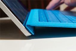 画像集#022のサムネイル/「Surface Pro 3」テストレポート。アスペクト比3:2の液晶パネルを搭載する第3世代SurfaceはWindowsタブレットとして洗練されたものに