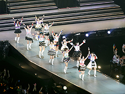 画像集#044のサムネイル/SSA! SSA! というわけで,「THE IDOLM@STER M@STERS OF IDOL WORLD!!2014」レポートを,満を持してまたしてもこのタイミングで掲載