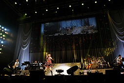 画像集#026のサムネイル/「THE IDOLM@STER 9th ANNIVERSARY WE ARE M@STERPIECE!!」名古屋公演をレポート。トロッコを使った演出に会場は大興奮