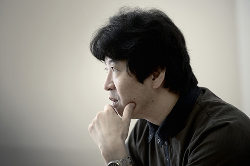 ������#025�Υ���ͥ���/�֥����ɥ����ﵭ����饤��פϸ������֤�������ʤˤʤ롣����Կ����ȱ��ĥץ��ǥ塼������ƣ��ؤΥ��󥰥��󥿥ӥ塼��Ǻ�