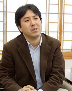 画像集#004のサムネイル/「Winning Post 8」は,血統に加えて人と馬の“縁”を描く。シリーズ20周年の集大成となるナンバリングタイトルが掲げる「血統のロマン」について,プロデューサーに聞いてみた