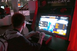 ꡼ No.008Υͥ / 줬ܾ쥢ꥫΡMAD CATZ UNVEILEDסϤǤΥեȥݡȤȡDivekick׳ȯԥߥ˥󥿥ӥ塼碌ƤϤ