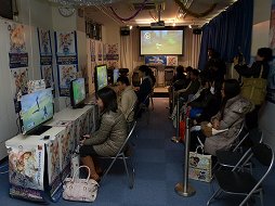 画像ギャラリー No.034のサムネイル画像 / シリーズ20周年を記念する「テイルズ オブ ゼスティリア」を馬場プロデューサーが解説。先行体験会の模様をレポート