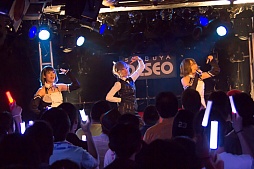 画像集#017のサムネイル/「劇団ドリームクラブ―ホストガール ライブオンステージ Vol.3」をレポート。第2期生が衝撃のデビュー!?