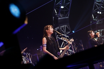 画像ギャラリー No.008のサムネイル画像 / 「Tokyo 7th シスターズ」,ユニット「The QUEEN of PURPLE」の単独ライブDAY2が開催。公式レポートが公開に