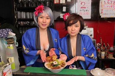 画像ギャラリー | 「閃乱カグラ ESTIVAL VERSUS」目黒のラーメン屋との