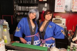 画像ギャラリー No.003のサムネイル画像 / 「閃乱カグラ ESTIVAL VERSUS」目黒のラーメン屋とのコラボ詳細を公開