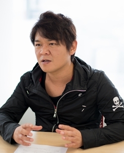 画像集#008のサムネイル/「モンスターハンター」10周年記念インタビュー。シリーズの足跡を振り返ると共に,次回作「モンスターハンター4G」への意気込みを辻本良三氏に聞いた