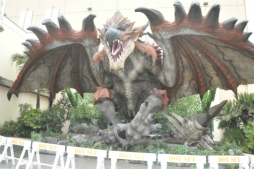 画像集#017のサムネイル/「モンスターハンター」10周年記念インタビュー。シリーズの足跡を振り返ると共に,次回作「モンスターハンター4G」への意気込みを辻本良三氏に聞いた