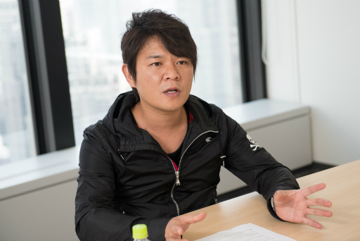 画像集#022のサムネイル/「モンスターハンター」10周年記念インタビュー。シリーズの足跡を振り返ると共に,次回作「モンスターハンター4G」への意気込みを辻本良三氏に聞いた