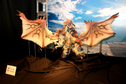 ������#014�Υ���ͥ���/��10��ǯ��ǰ��󥹥����ϥ󥿡�Ÿ�פΥ����ץ˥󥰥����ˡ����ץ쥹�����񤬳��š����ϥ�10ǯ����ߤ�̤��򴶤�������������ͤ��ݡ���