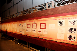 ������#022�Υ���ͥ���/��10��ǯ��ǰ��󥹥����ϥ󥿡�Ÿ�פΥ����ץ˥󥰥����ˡ����ץ쥹�����񤬳��š����ϥ�10ǯ����ߤ�̤��򴶤�������������ͤ��ݡ���