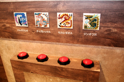 ������#033�Υ���ͥ���/��10��ǯ��ǰ��󥹥����ϥ󥿡�Ÿ�פΥ����ץ˥󥰥����ˡ����ץ쥹�����񤬳��š����ϥ�10ǯ����ߤ�̤��򴶤�������������ͤ��ݡ���