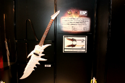 ������#042�Υ���ͥ���/��10��ǯ��ǰ��󥹥����ϥ󥿡�Ÿ�פΥ����ץ˥󥰥����ˡ����ץ쥹�����񤬳��š����ϥ�10ǯ����ߤ�̤��򴶤�������������ͤ��ݡ���