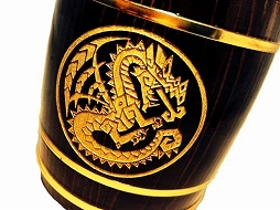 画像集#001のサムネイル/モンハンの彫刻入り「モンスターハンター木樽ジョッキ」5種が8月13日に発売