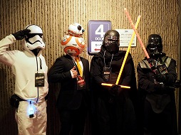 画像ギャラリー No.018のサムネイル画像 / 5月4日は“May the 4th”＝スター・ウォーズの日！　「LINE：ディズニー ツムツム」関連イベントをレポート