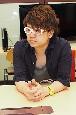 画像ギャラリー No.003のサムネイル画像 / いよいよ稼働を開始した最新作「pop'n music ラピストリア」。ビジュアルを一新し生まれ変わったその狙いをPON氏とTAG氏に聞いてみた