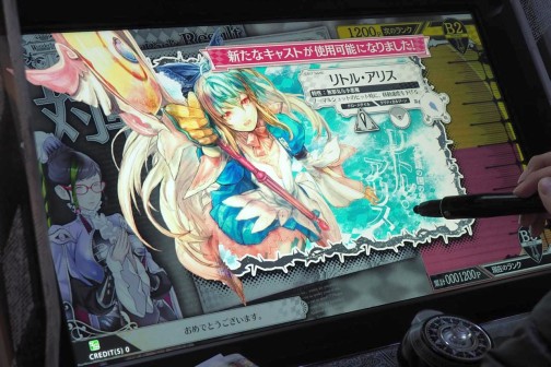 画像ギャラリー No.002のサムネイル画像 / ペンデバイスによる操作が魅力のアーケード用MOBA「WONDERLAND WARS」ロケテストレポート。声優・磯村知美さんへのミニインタビューも