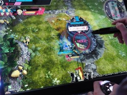 画像ギャラリー No.005のサムネイル画像 / ペンデバイスによる操作が魅力のアーケード用MOBA「WONDERLAND WARS」ロケテストレポート。声優・磯村知美さんへのミニインタビューも