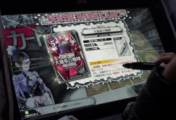 画像ギャラリー No.017のサムネイル画像 / ペンデバイスによる操作が魅力のアーケード用MOBA「WONDERLAND WARS」ロケテストレポート。声優・磯村知美さんへのミニインタビューも