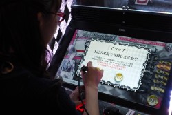 画像ギャラリー No.019のサムネイル画像 / ペンデバイスによる操作が魅力のアーケード用MOBA「WONDERLAND WARS」ロケテストレポート。声優・磯村知美さんへのミニインタビューも