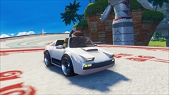 画像集#017のサムネイル/「ソニック&オールスターレーシング TRANSFORMED」,ホーネット号やF-14,ドリキャスコントローラに変形する「AGES」や,「バーニングレンジャー」モチーフのコースなどを紹介