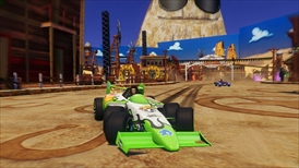 画像集#023のサムネイル/「ソニック&オールスターレーシング TRANSFORMED」,ホーネット号やF-14,ドリキャスコントローラに変形する「AGES」や,「バーニングレンジャー」モチーフのコースなどを紹介