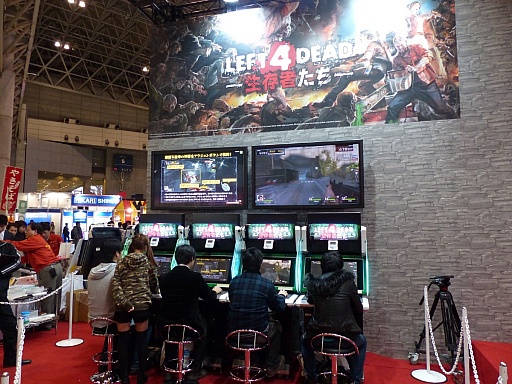 ꡼ No.012 | JAEPO2015ϡLEFT 4 DEAD -¸Ԥ-פΥơݡȡ3ΥС󥢥åפǼVS⡼ɡפλͤȱ