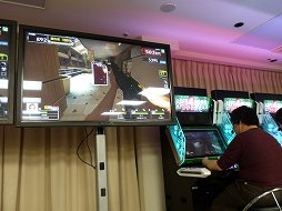 ���������꡼ No.015�Υ���ͥ������ / ��LEFT 4 DEAD -��¸�Ԥ���- �ե��󴶼պ� in���ո��פ����š����ǹԤ�줿��������إ�����꡼���פη辡���ʻ���ƥ�ݡ���