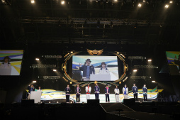 画像ギャラリー No.010のサムネイル画像 / 玉手箱のような「SideM10th」プロミ幕張公演,“315”の日の1日目をレポート。朗読劇,トークにライブ。楽しい企画が満載!