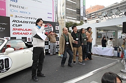 ROADSTER CUP SHINJUKU GPפͻҤݡȡSHAKIN' RACERפȤäǥй˻äƤߤ