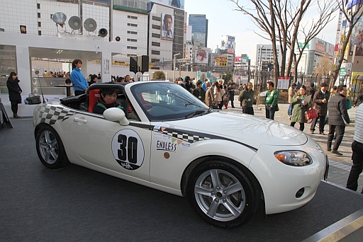 ������#010�Υ���ͥ���/��ROADSTER CUP SHINJUKU GP�פ��ͻҤ��ݡ��ȡ���SHAKIN' RACER�פ�Ȥä���ǥ����й���˻��ä��Ƥߤ�