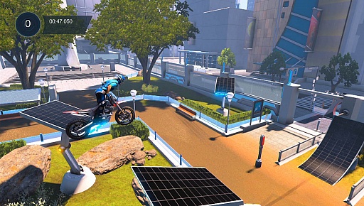 画像ギャラリー No.014のサムネイル画像 / バイクゲーム「トライアルズ フュージョン」がついにリリース。シンプル操作で派手なトリックが繰り出せる手軽さと高い中毒性が,うーん,たまらない